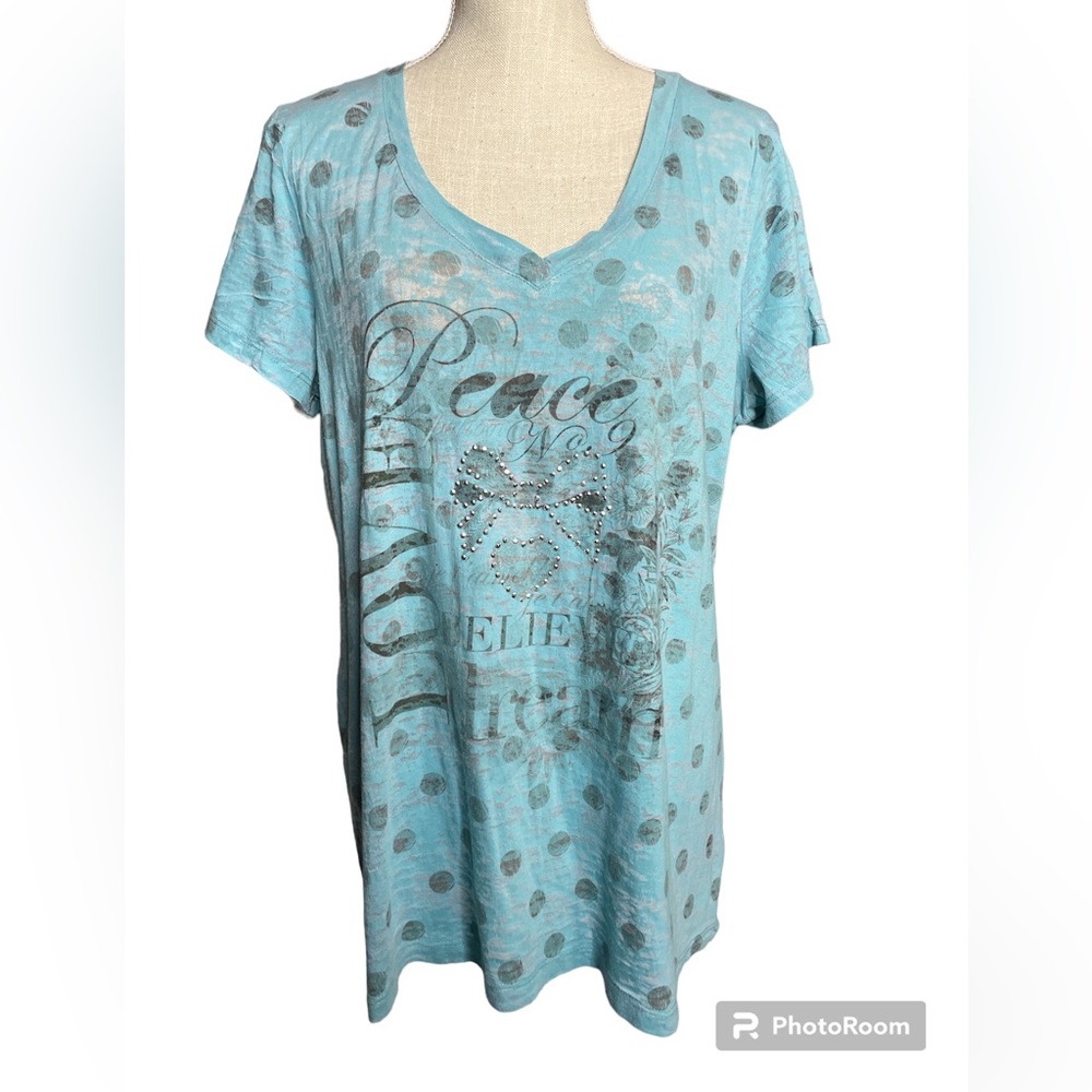 Maurice’s Plus Blue & Gray Polka Dot Peace Love Dream T-shirt